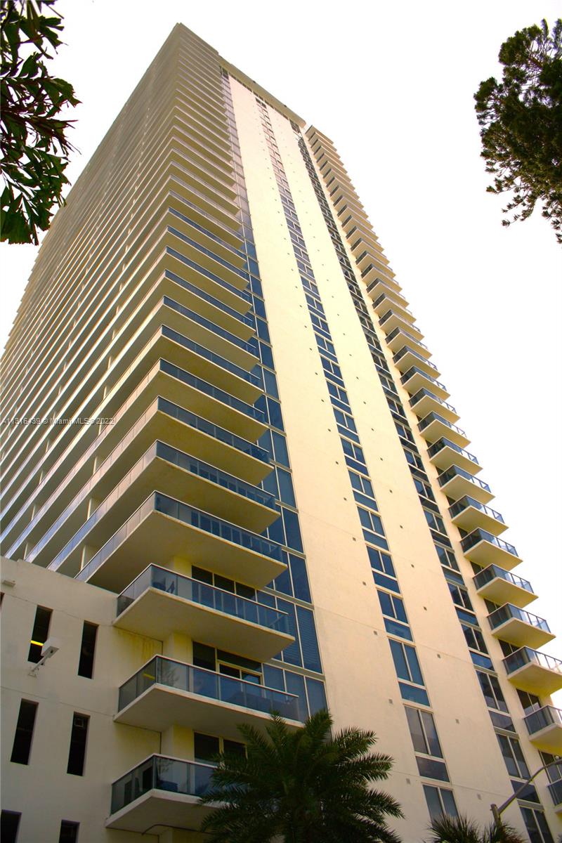 BAY HOUSE MIAMI CONDO - Residential Lease