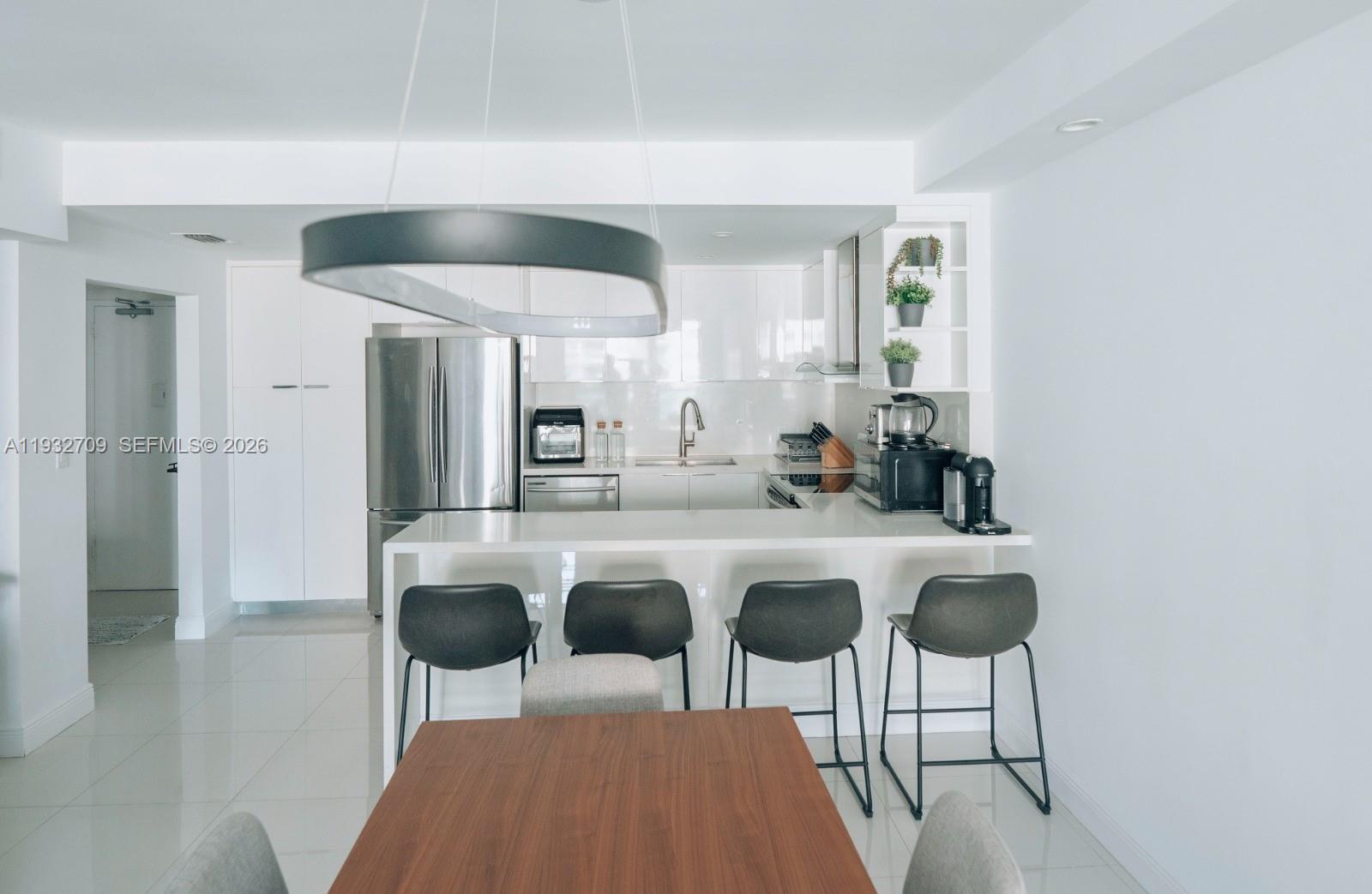 OCEANVIEW BUILDING B COND - Residential