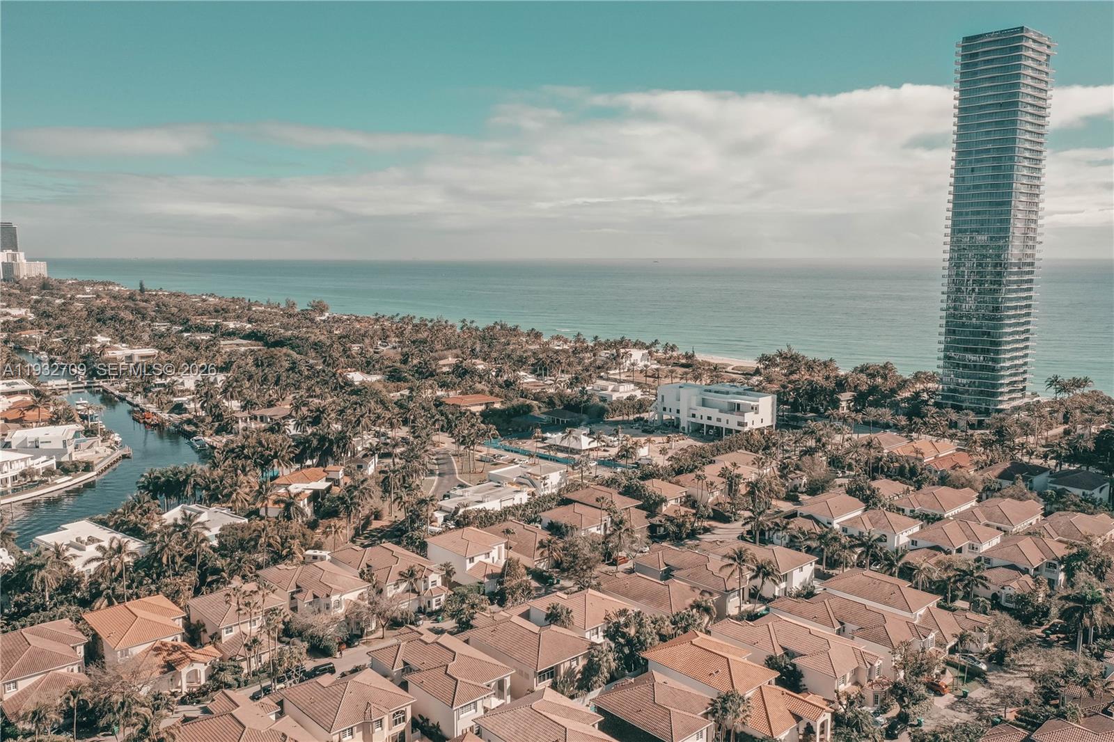 OCEANVIEW BUILDING B COND - Residential