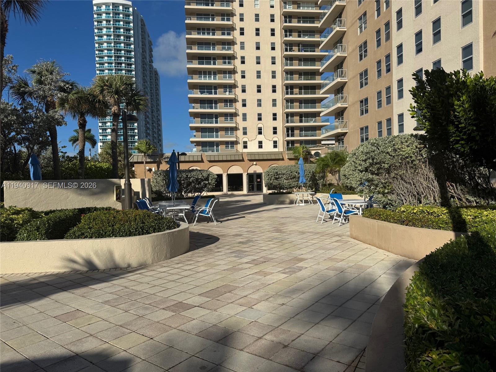 MALAGA TOWERS CONDO - Residential