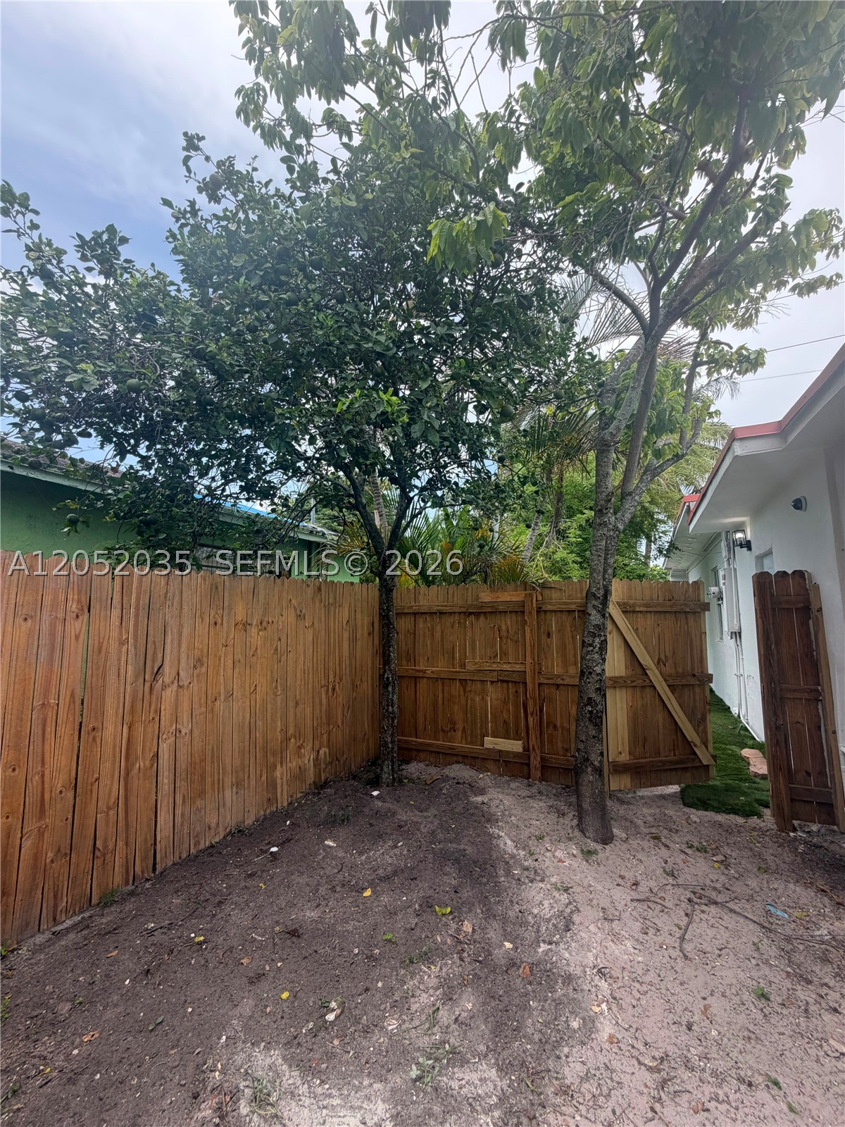 EVERGLADES AVE HEIGHTS AD - Residential
