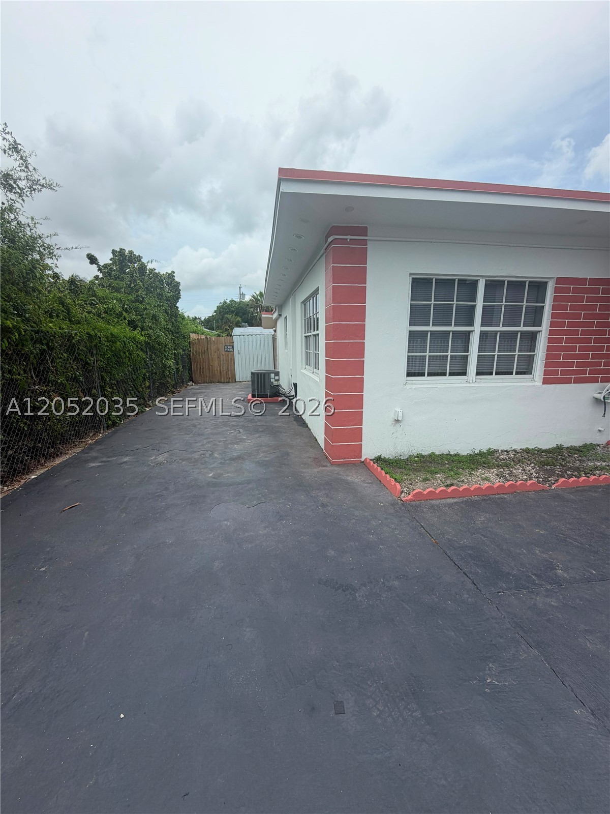 EVERGLADES AVE HEIGHTS AD - Residential