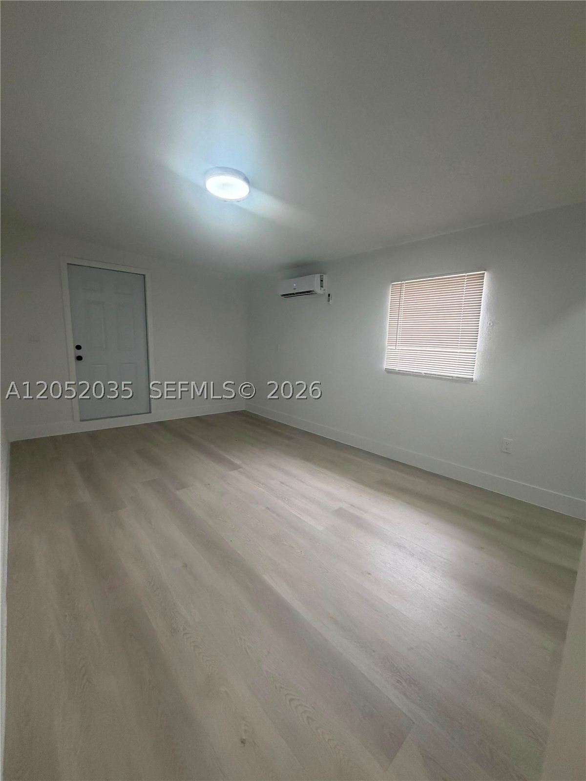 EVERGLADES AVE HEIGHTS AD - Residential