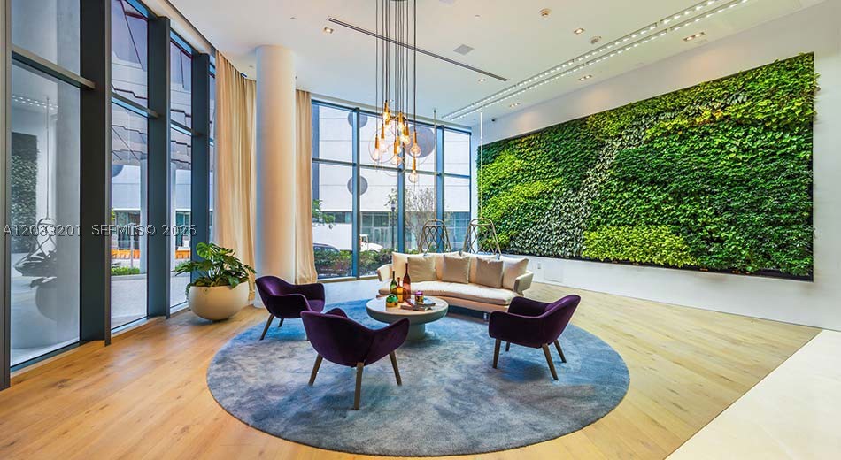 PARAISO BAY CONDO - Residential Lease