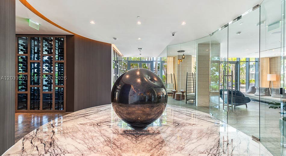 PARAISO BAY CONDO - Residential Lease