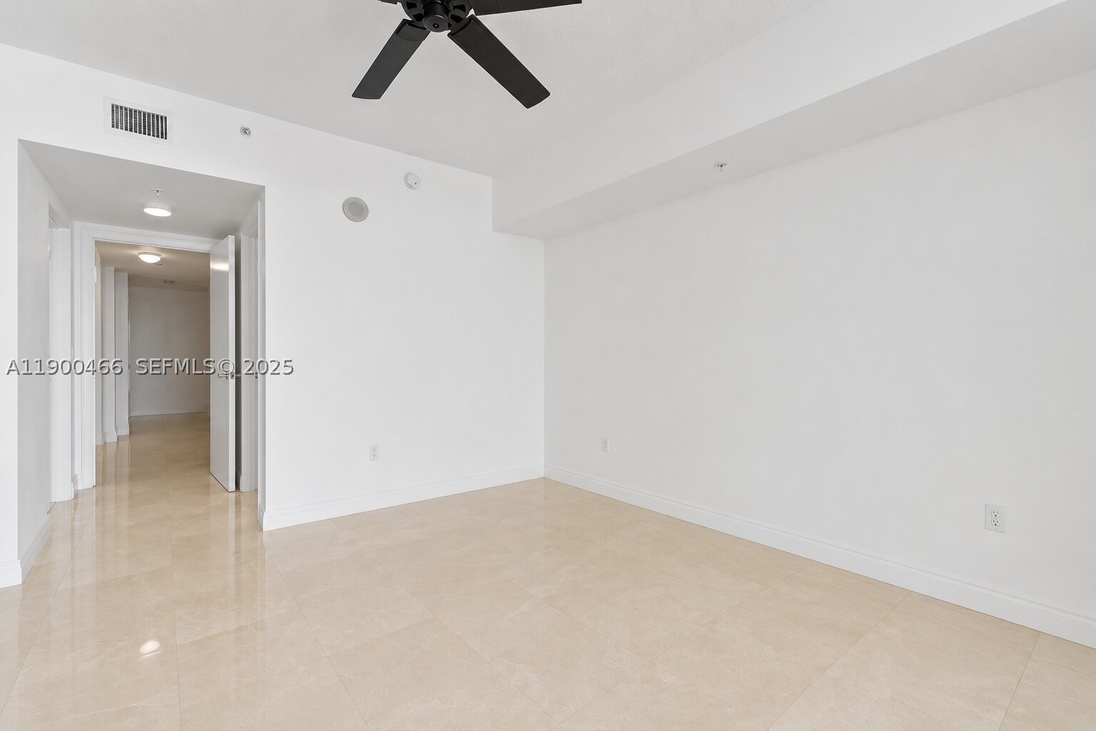 LA PERLA CONDO - Residential