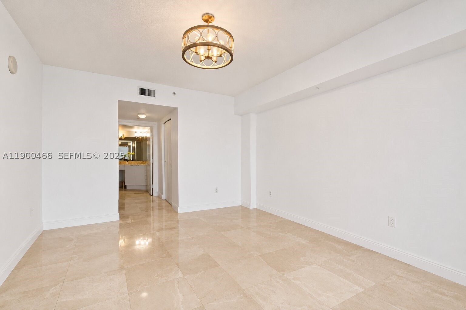 LA PERLA CONDO - Residential