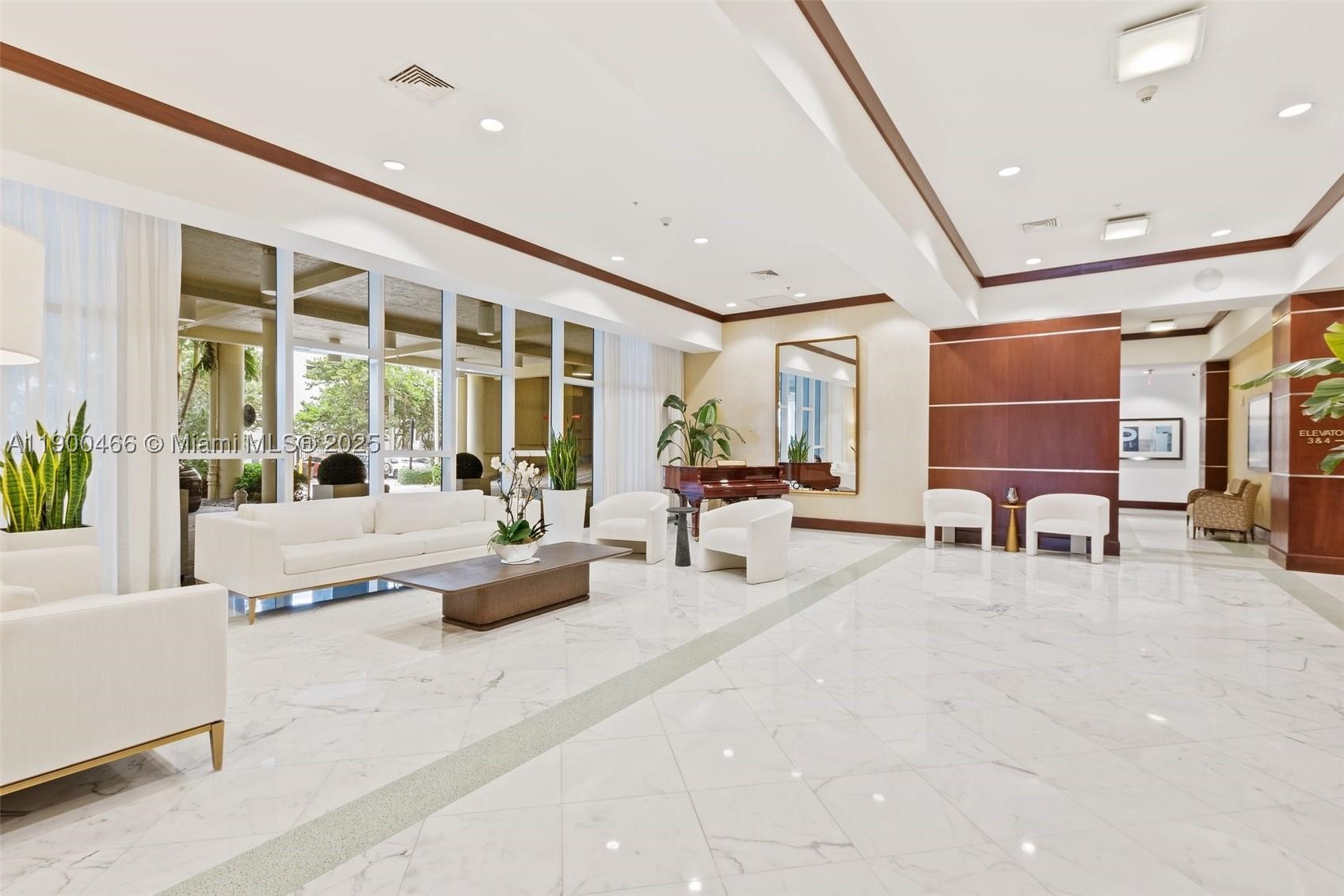 LA PERLA CONDO - Residential