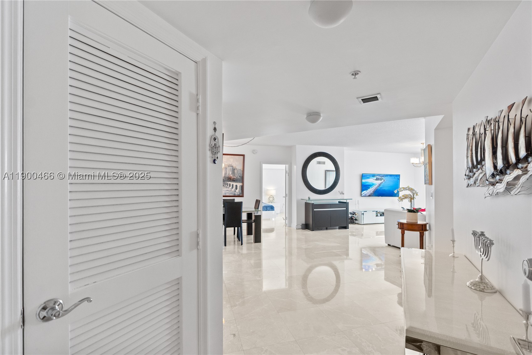 LA PERLA CONDO - Residential