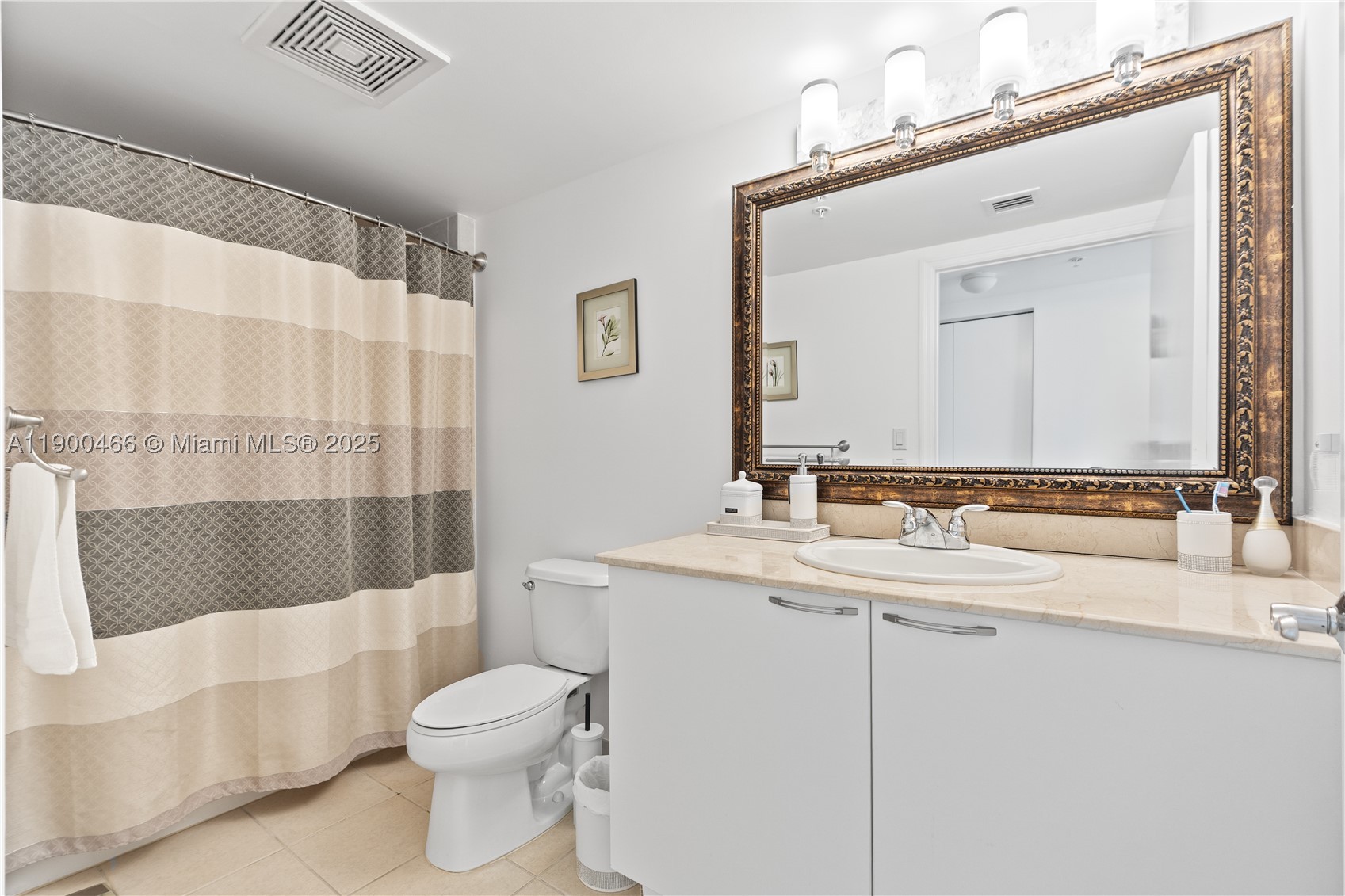 LA PERLA CONDO - Residential