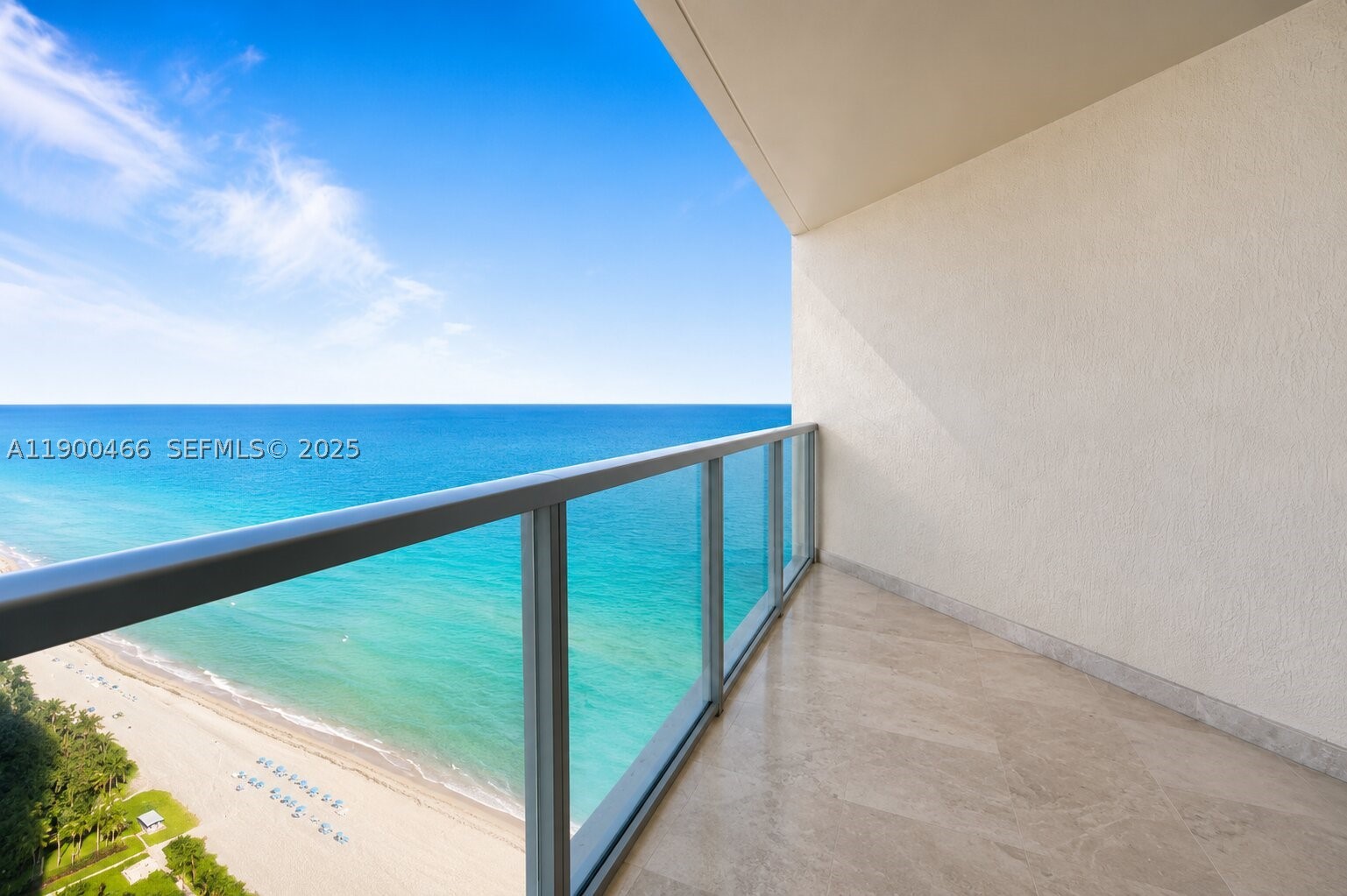 LA PERLA CONDO - Residential