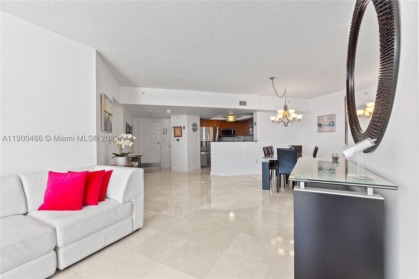 LA PERLA CONDO - Residential