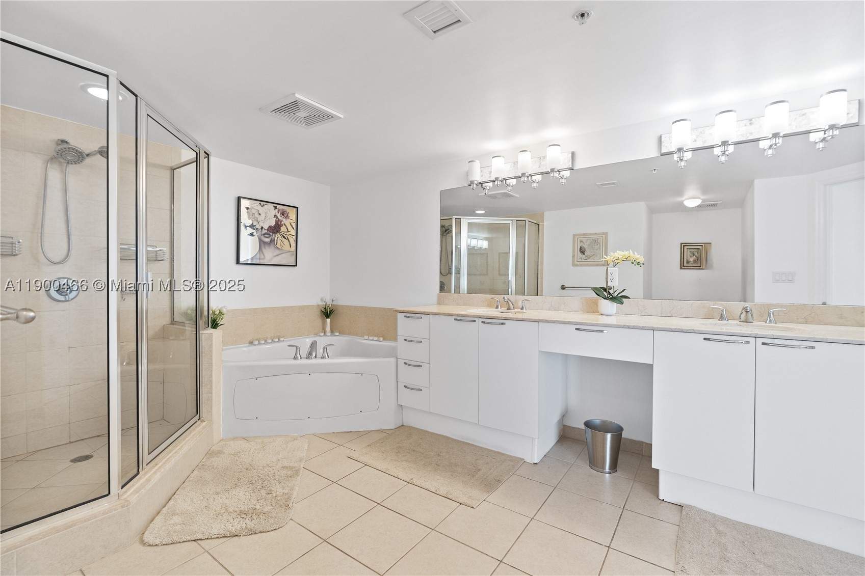 LA PERLA CONDO - Residential