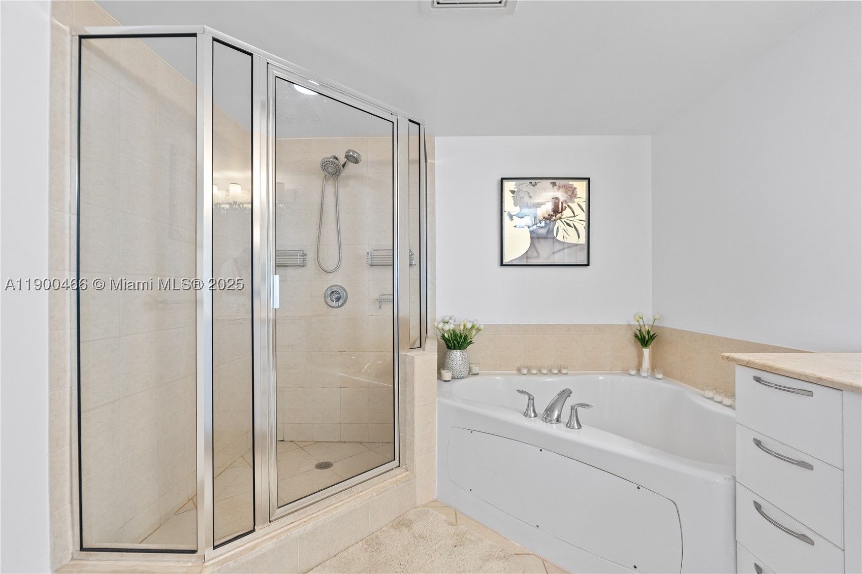 LA PERLA CONDO - Residential
