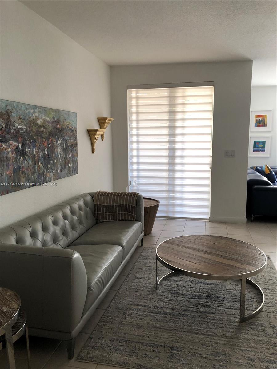DORAL ISLES MARTINIQUE - Residential Lease