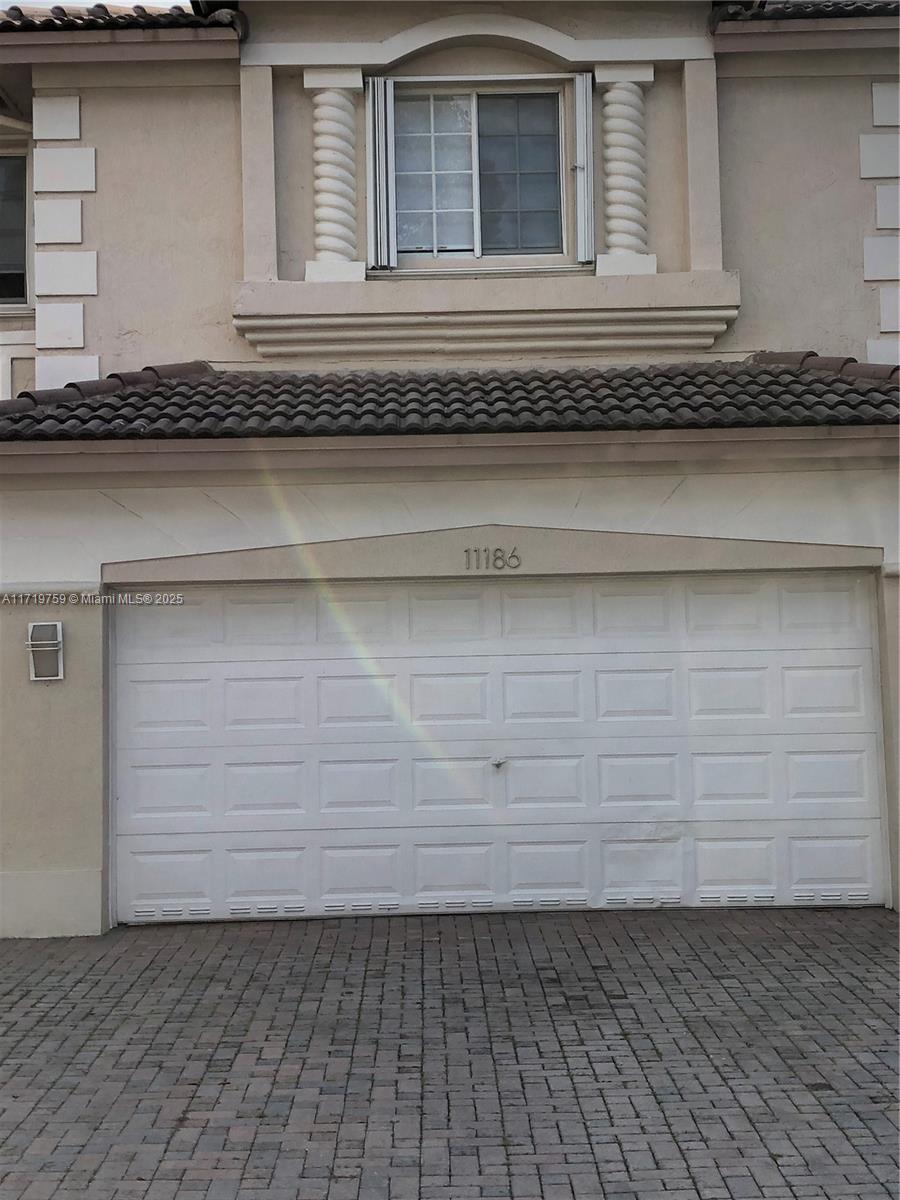 DORAL ISLES MARTINIQUE - Residential Lease