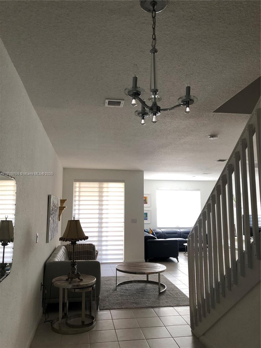 DORAL ISLES MARTINIQUE - Residential Lease