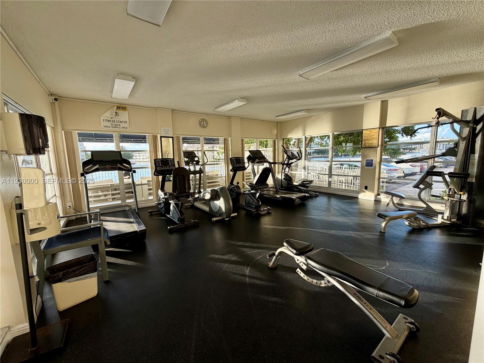 PLAZA TOWERS NORTH CONDO - Residential Lease