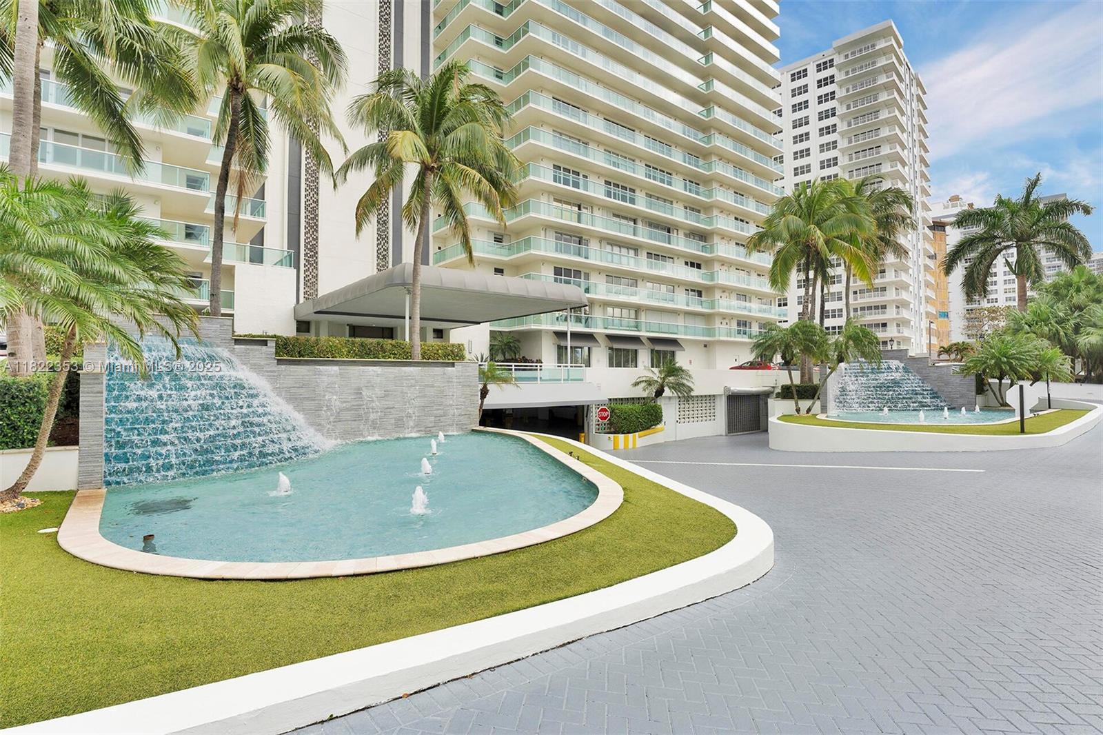 PLAYA DEL MAR CONDO - Residential