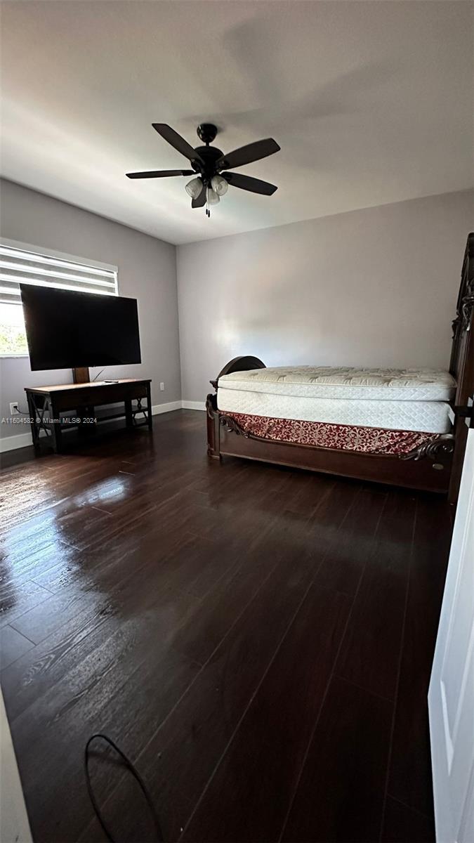 MILON VENTURE - Residential Lease