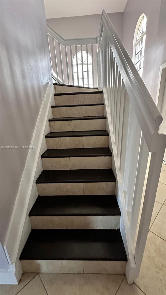 MILON VENTURE - Residential Lease