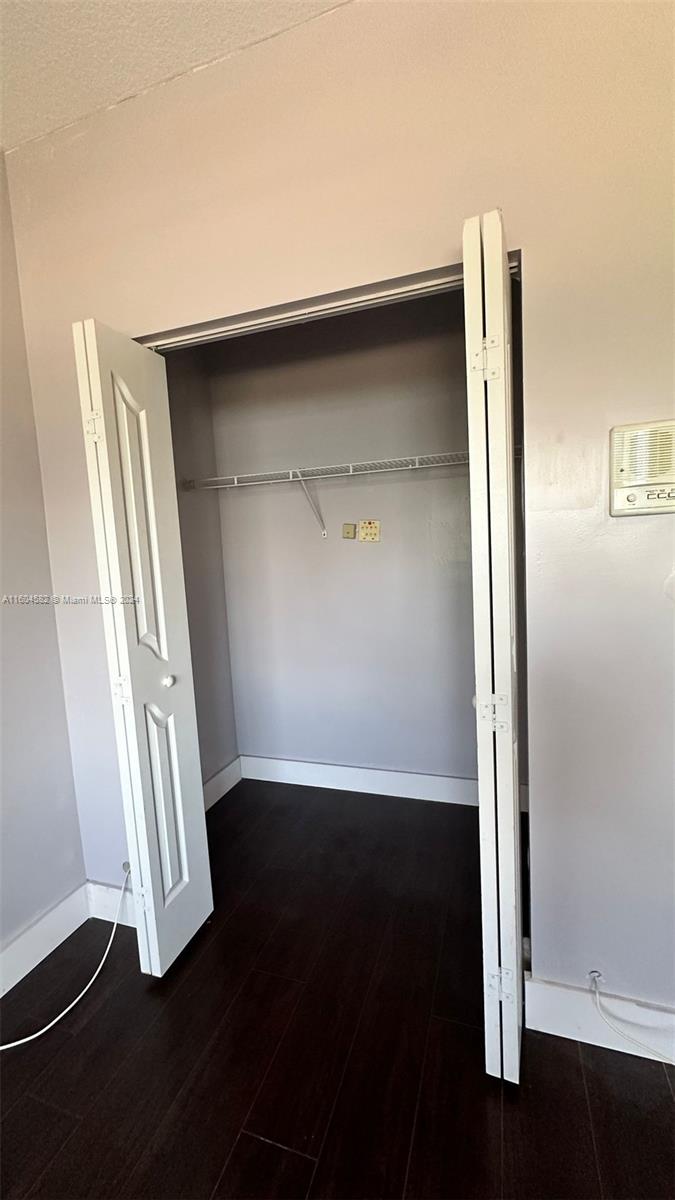 MILON VENTURE - Residential Lease