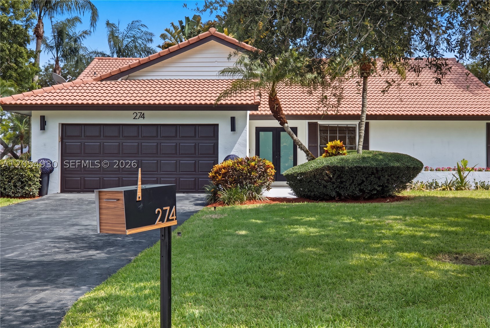 CYPRESS GLEN - Residential