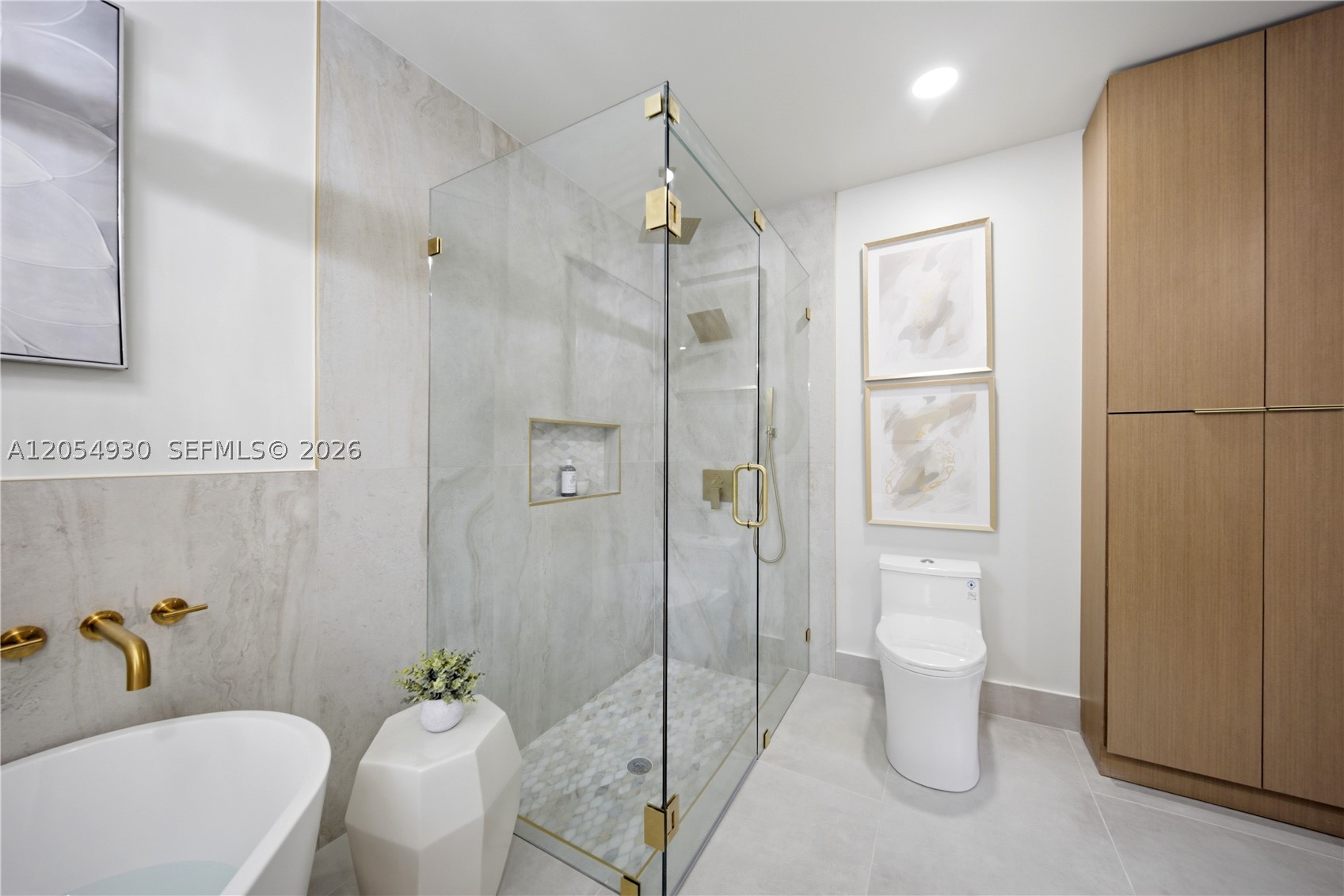 CYPRESS GLEN - Residential