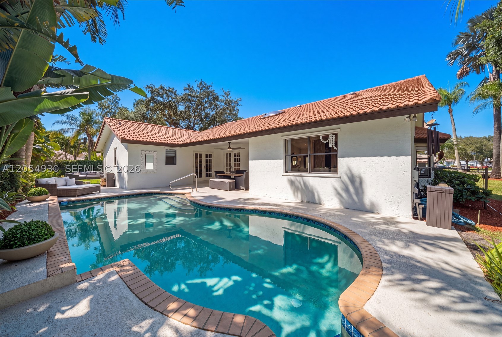 CYPRESS GLEN - Residential