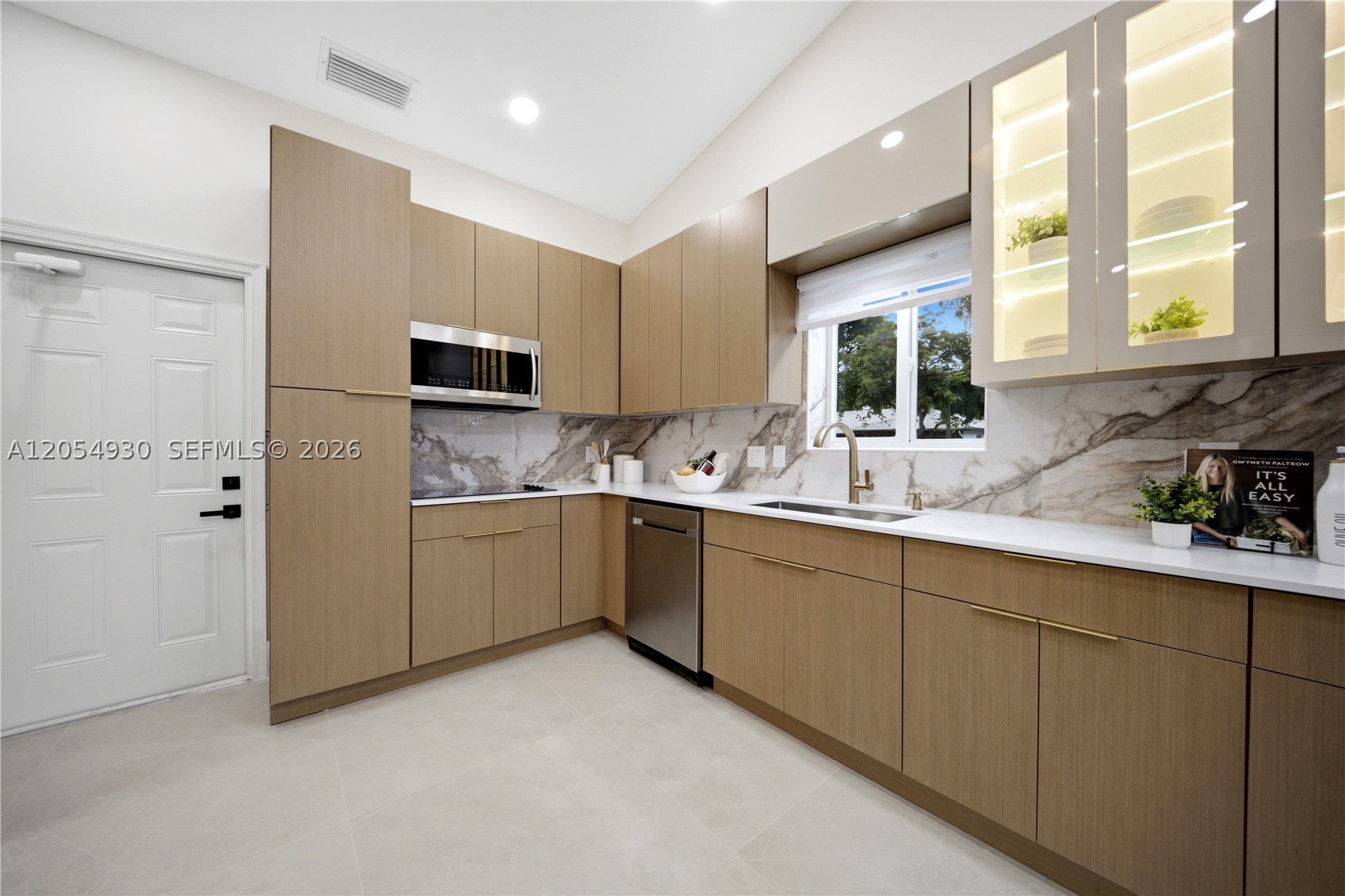 CYPRESS GLEN - Residential
