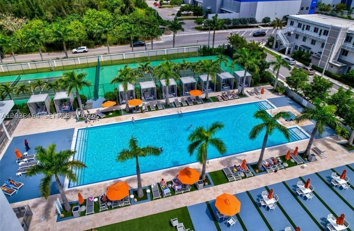 LANDMARK AT DORAL - Residential Lease