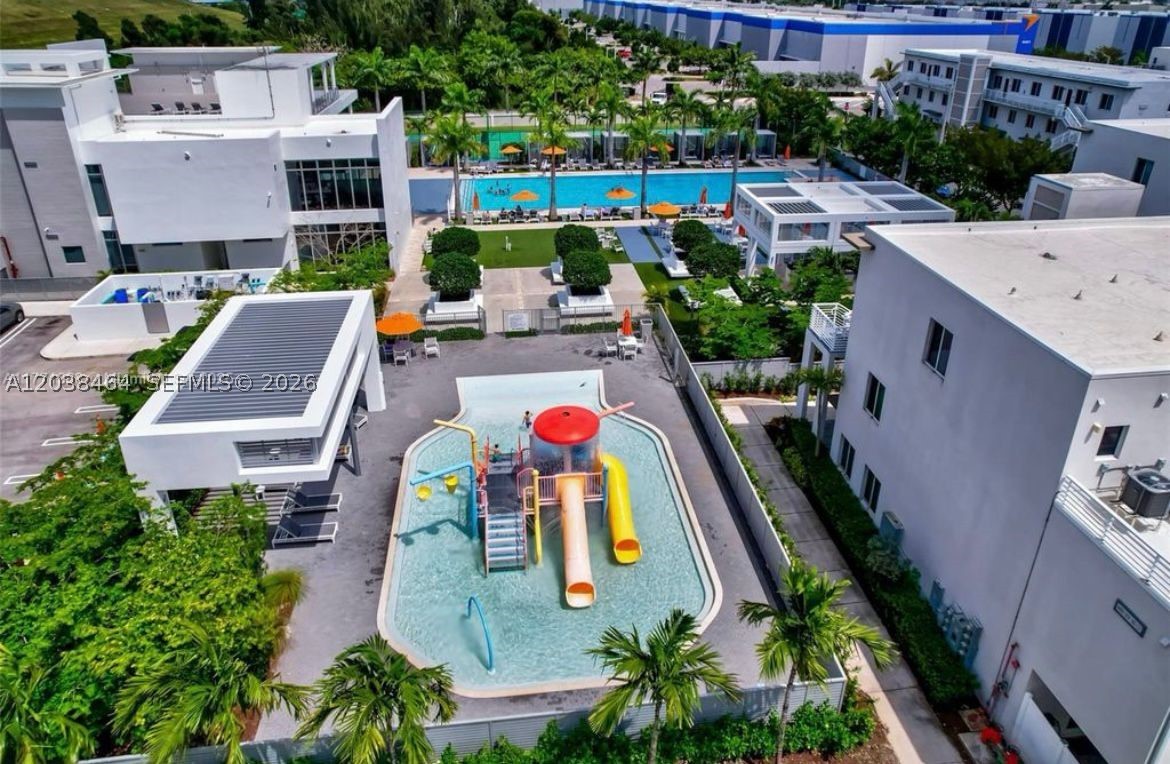 LANDMARK AT DORAL - Residential Lease