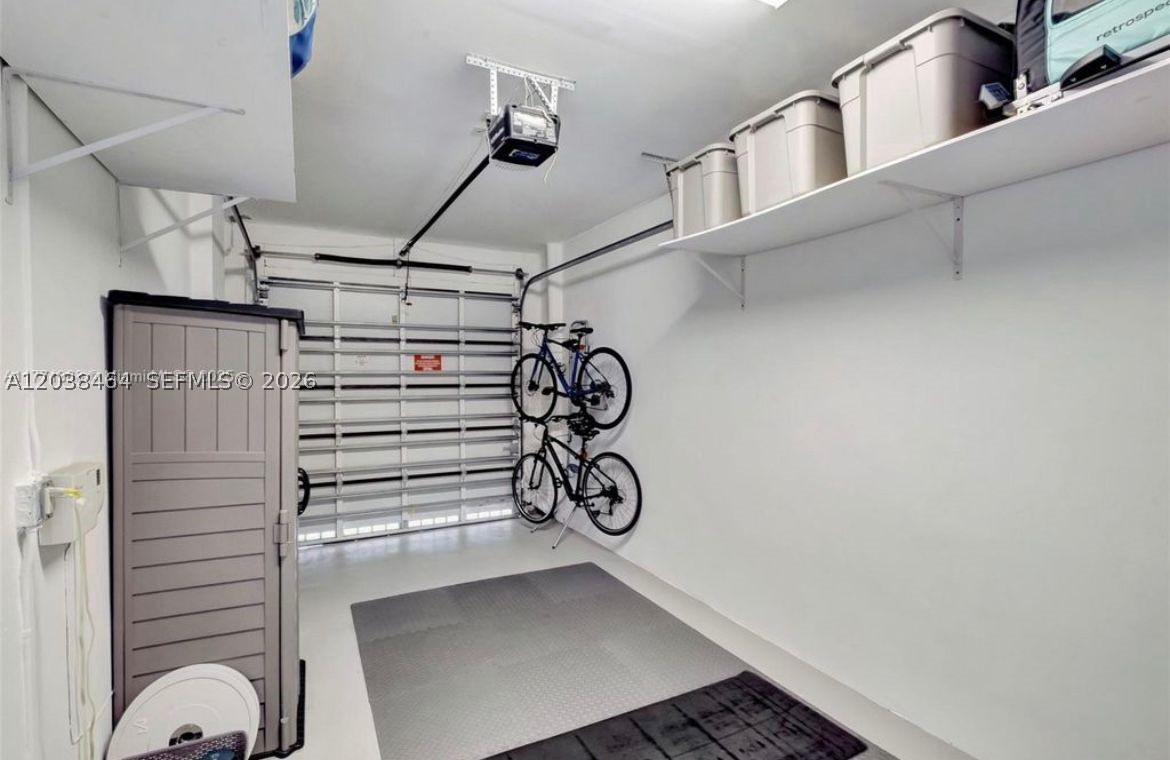LANDMARK AT DORAL - Residential Lease