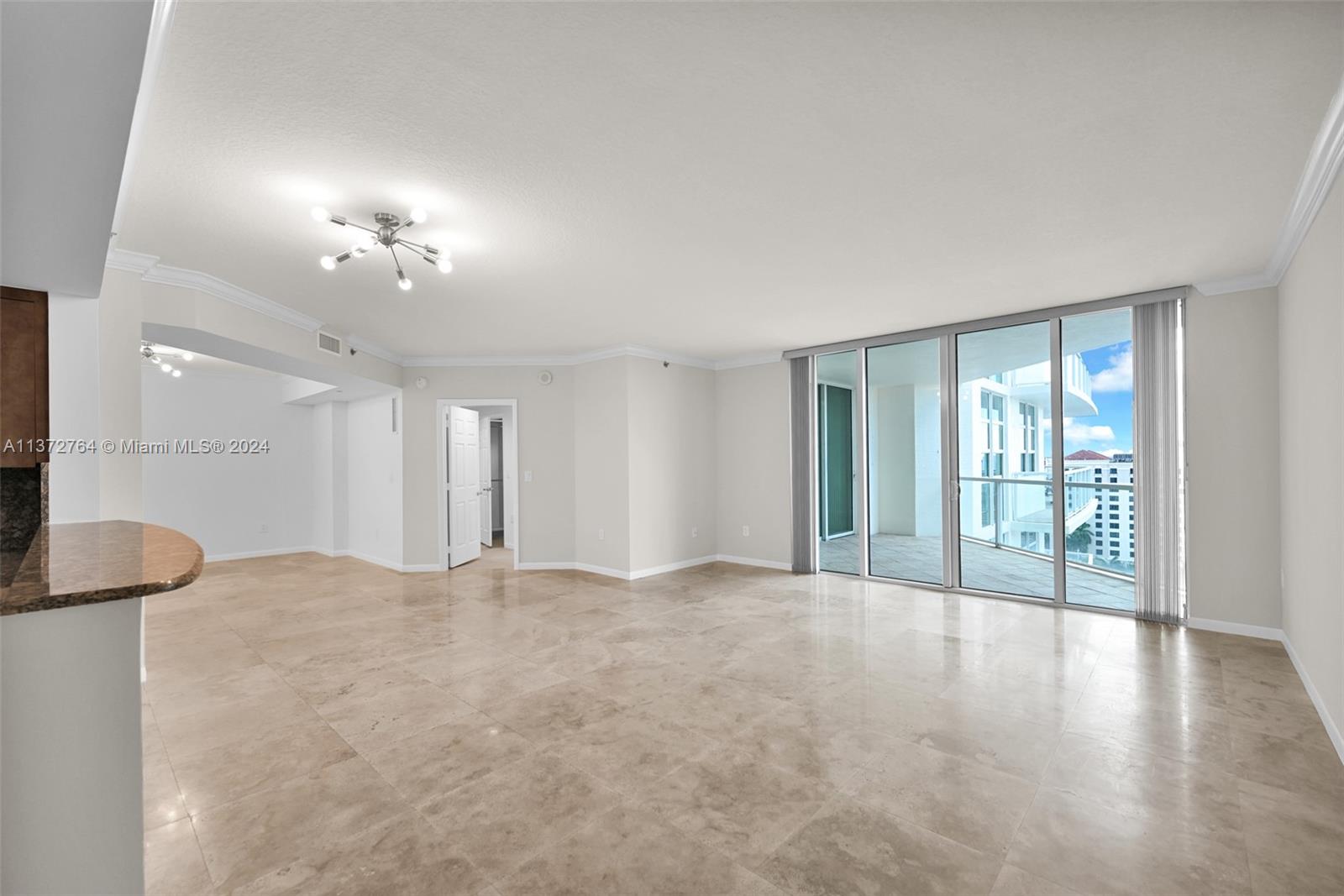 THE PORT RESIDENCES - Residential