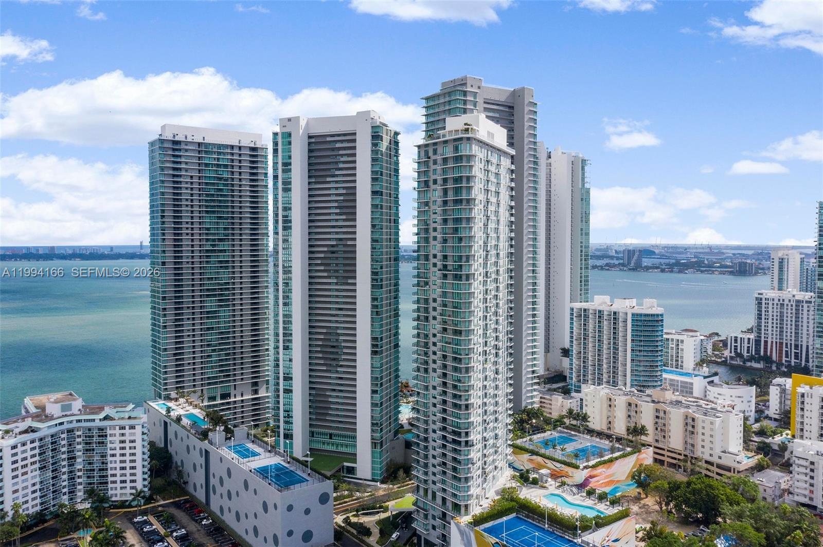 GRAN PARAISO CONDO - Residential