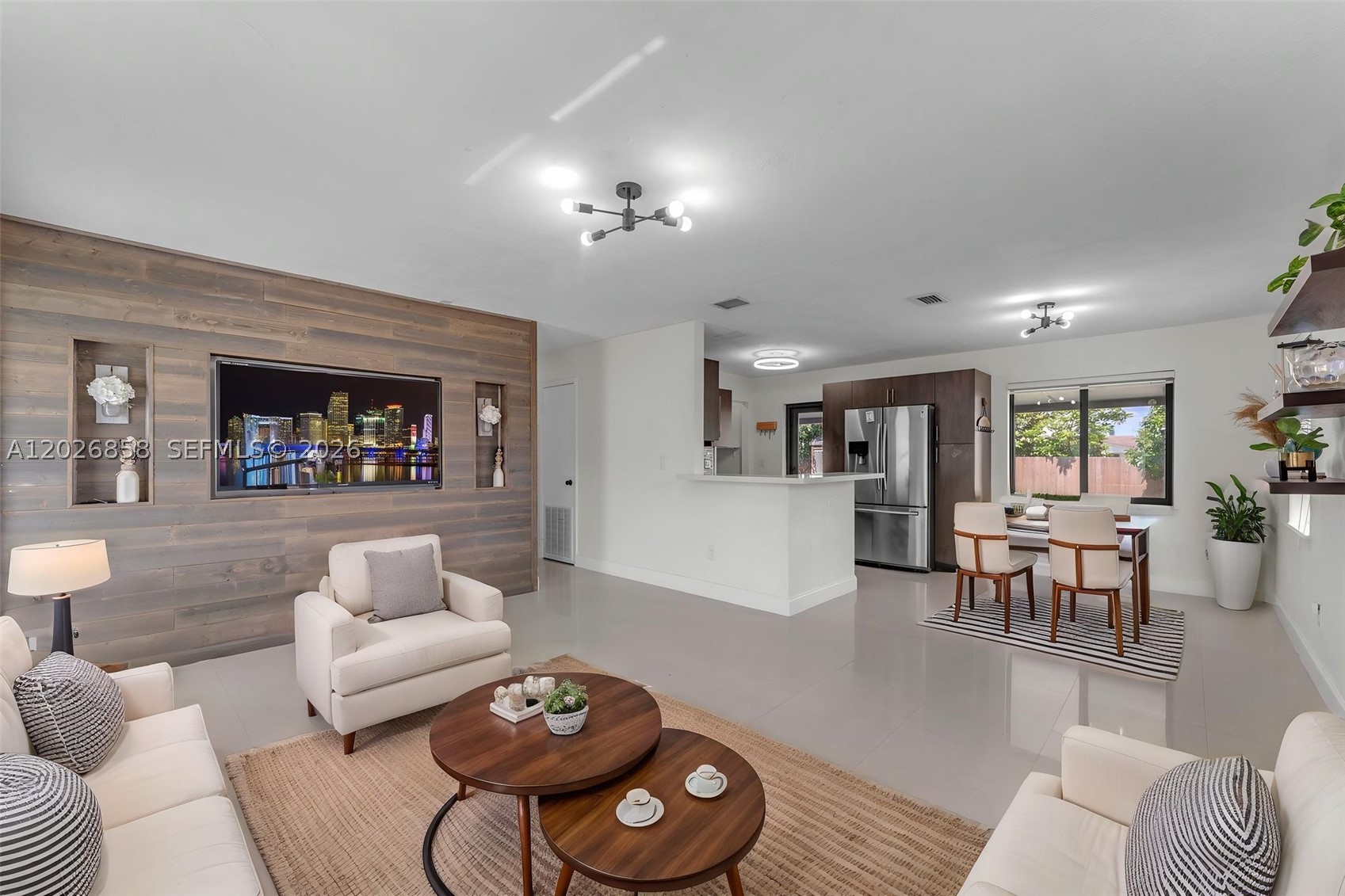 21ST CENTURY HOMES 3RD SE - Residential