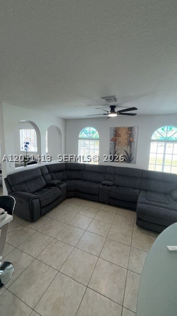 MANDARIN LAKES - Residential Lease