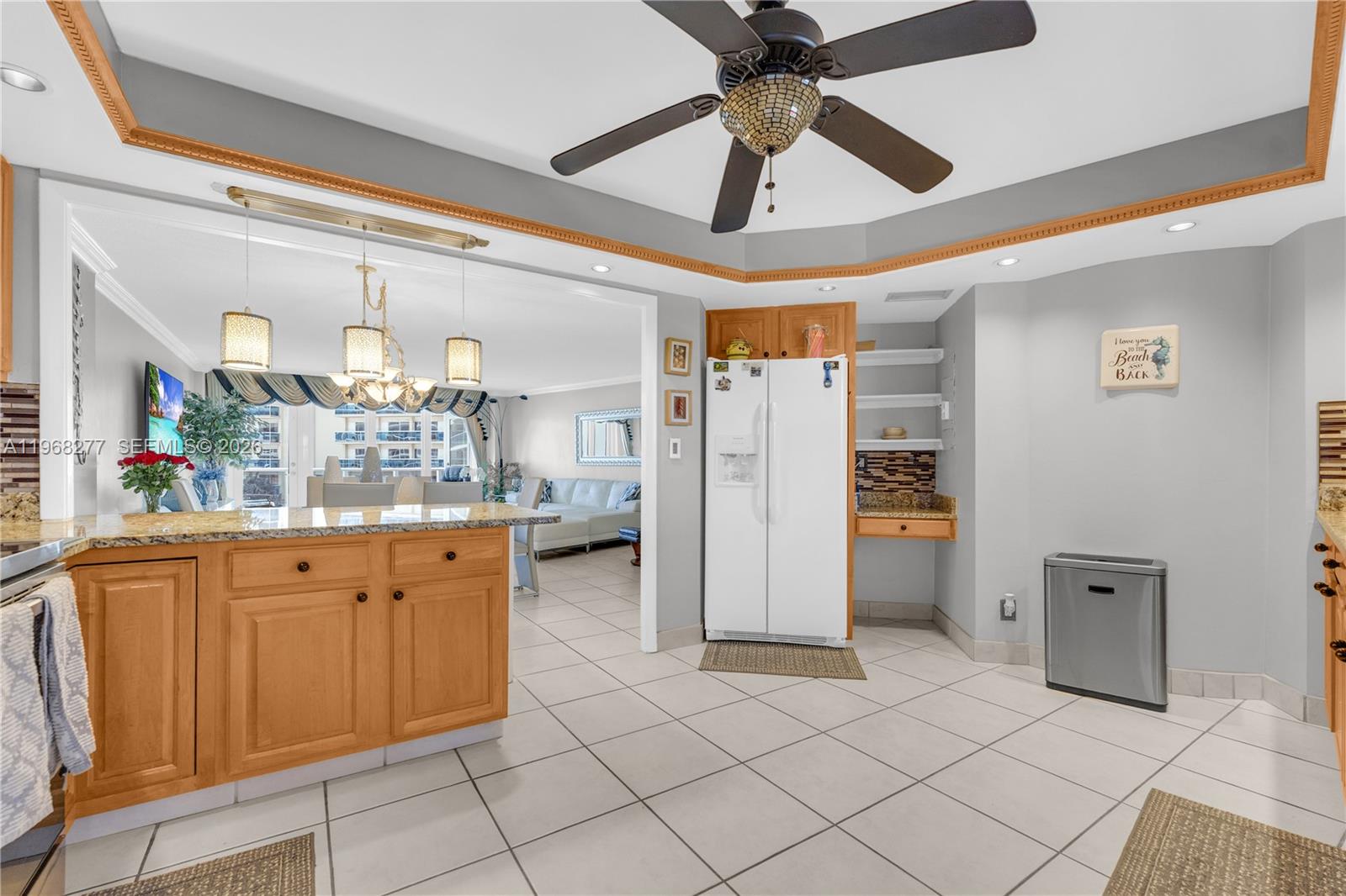 GALLEON CONDO - Residential