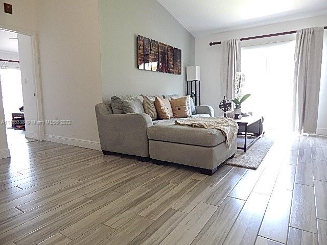 BRIGHTONS MEADOW LANDINGS - Residential