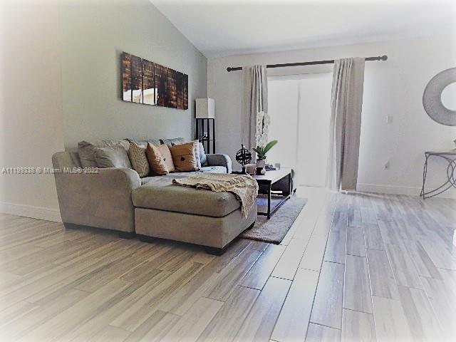 BRIGHTONS MEADOW LANDINGS - Residential