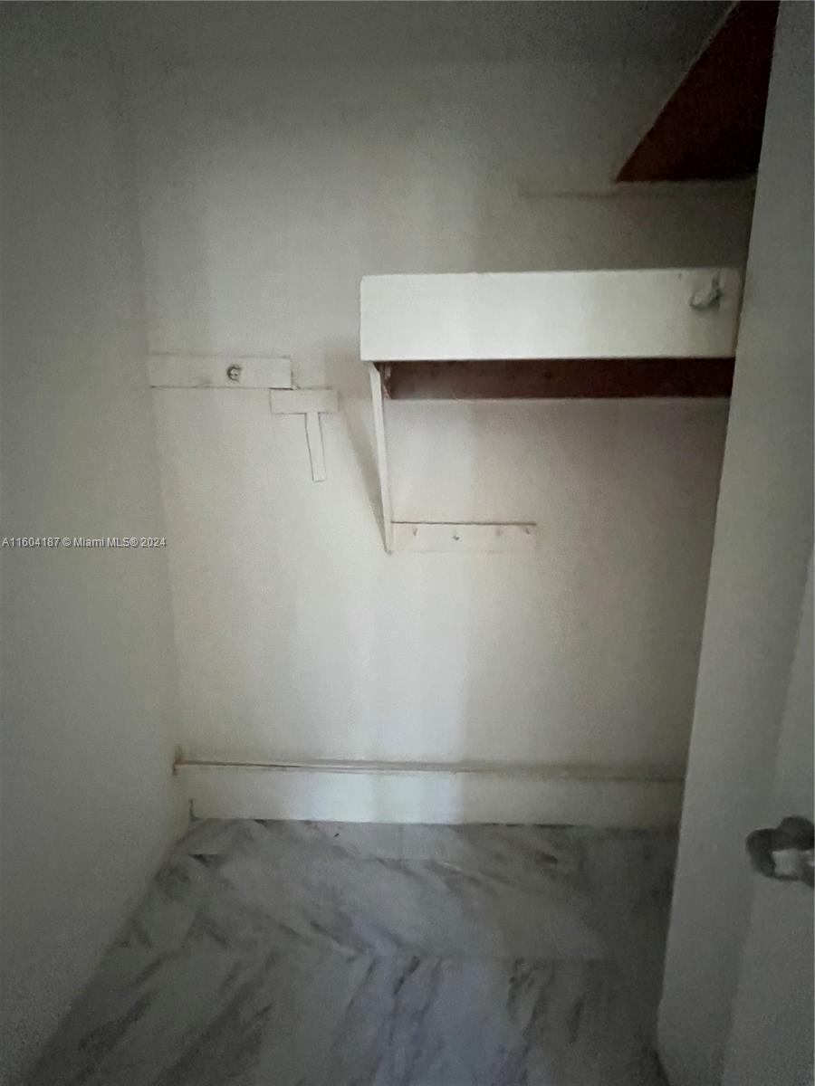 MAGNOLIA SUB - Residential Lease