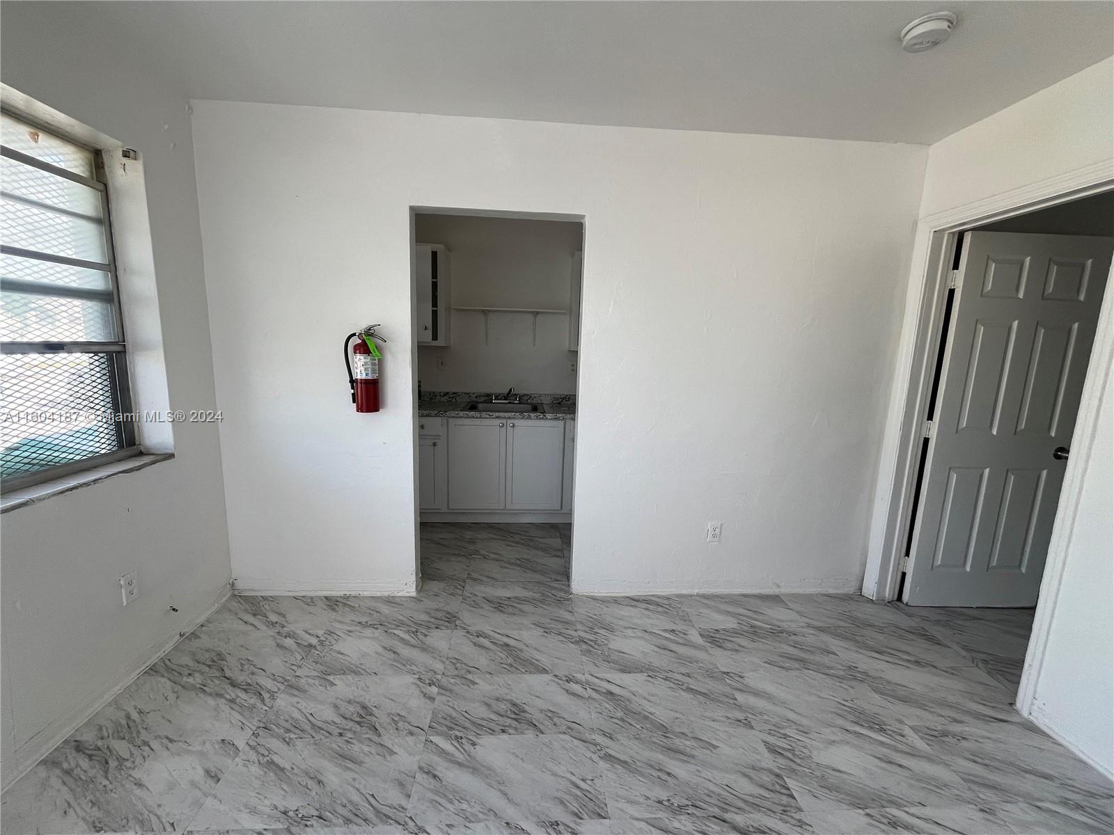 MAGNOLIA SUB - Residential Lease