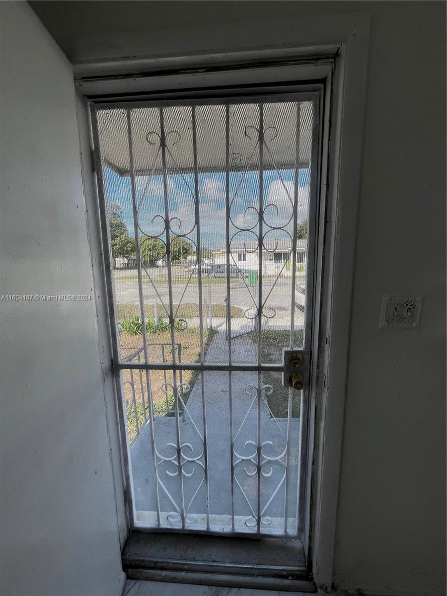MAGNOLIA SUB - Residential Lease