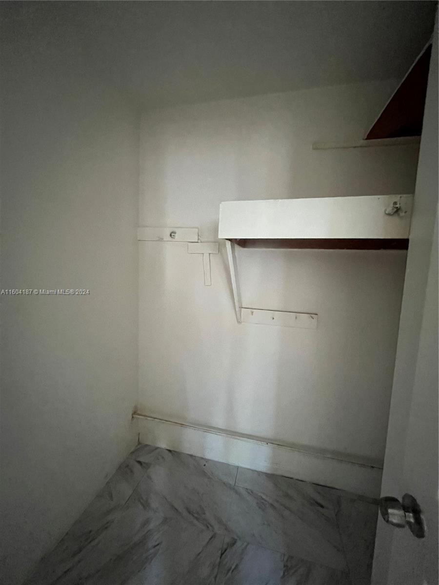 MAGNOLIA SUB - Residential Lease