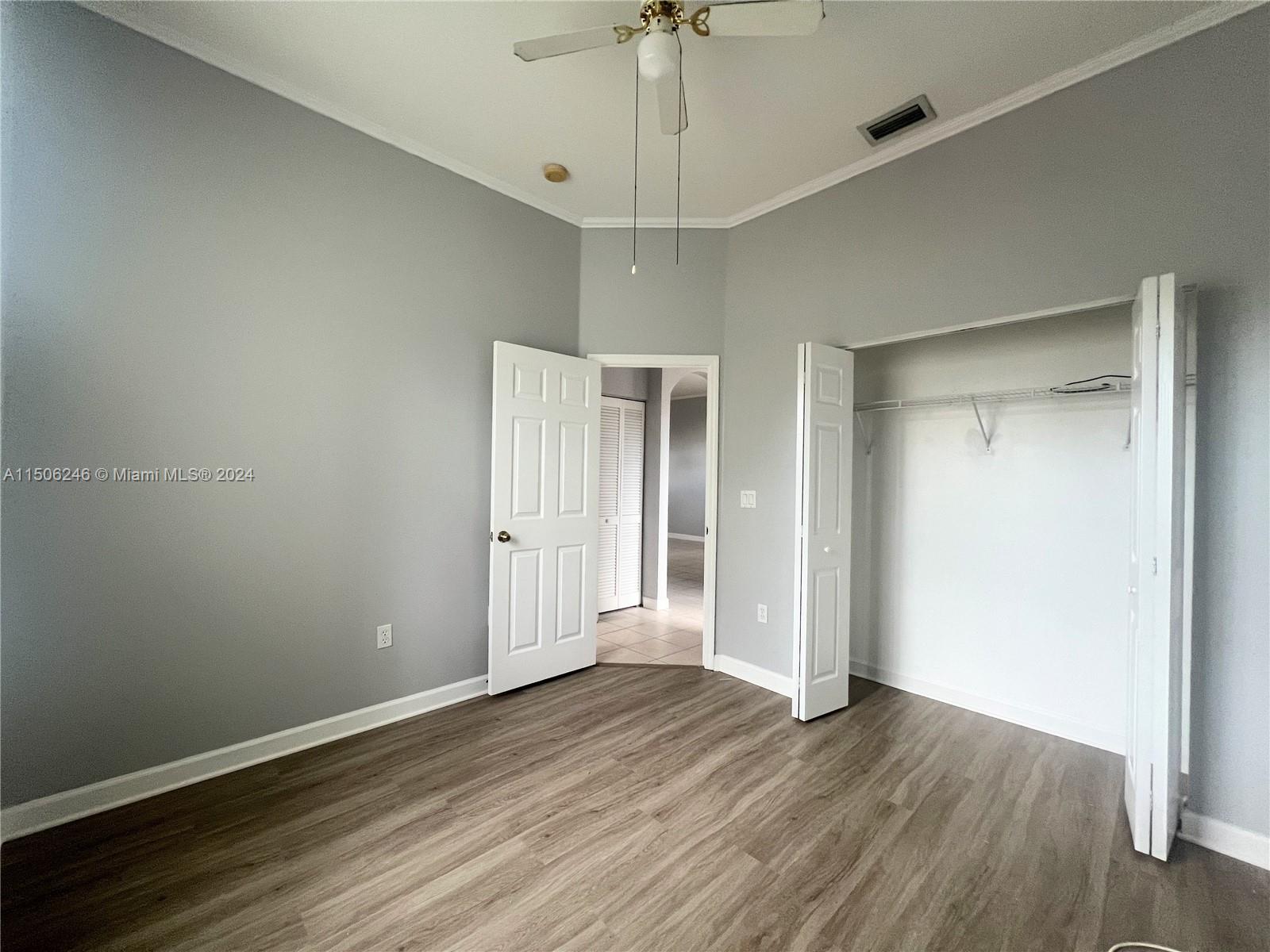 LAKES BY THE BAY SEC 8 - Residential Lease