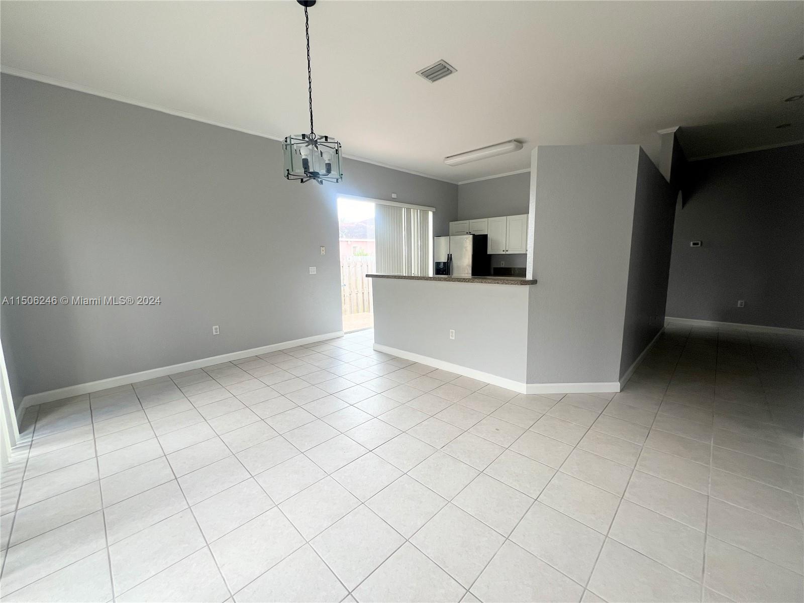 LAKES BY THE BAY SEC 8 - Residential Lease