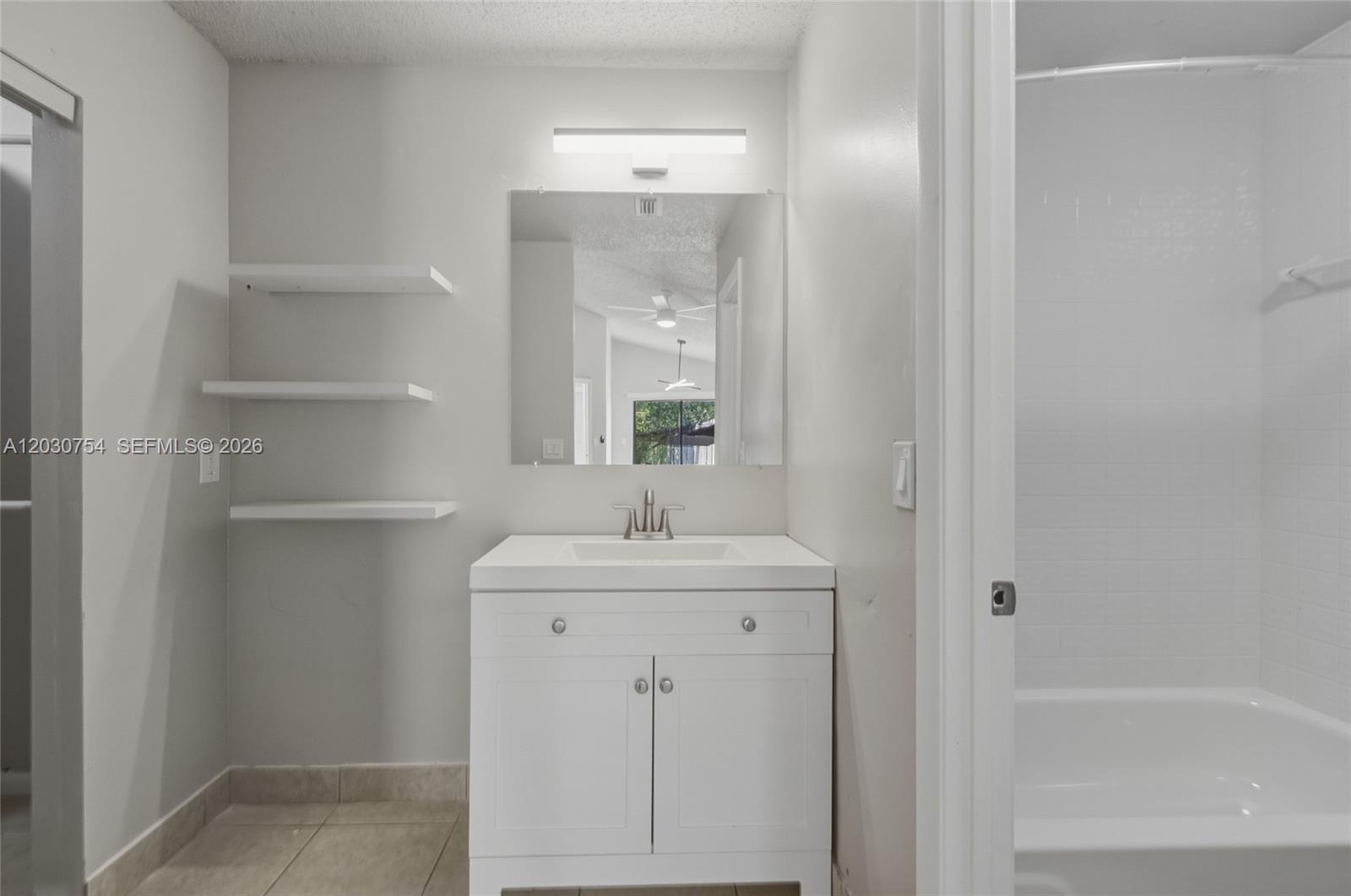 PARKER-UBER CENTER AT TAM - Residential