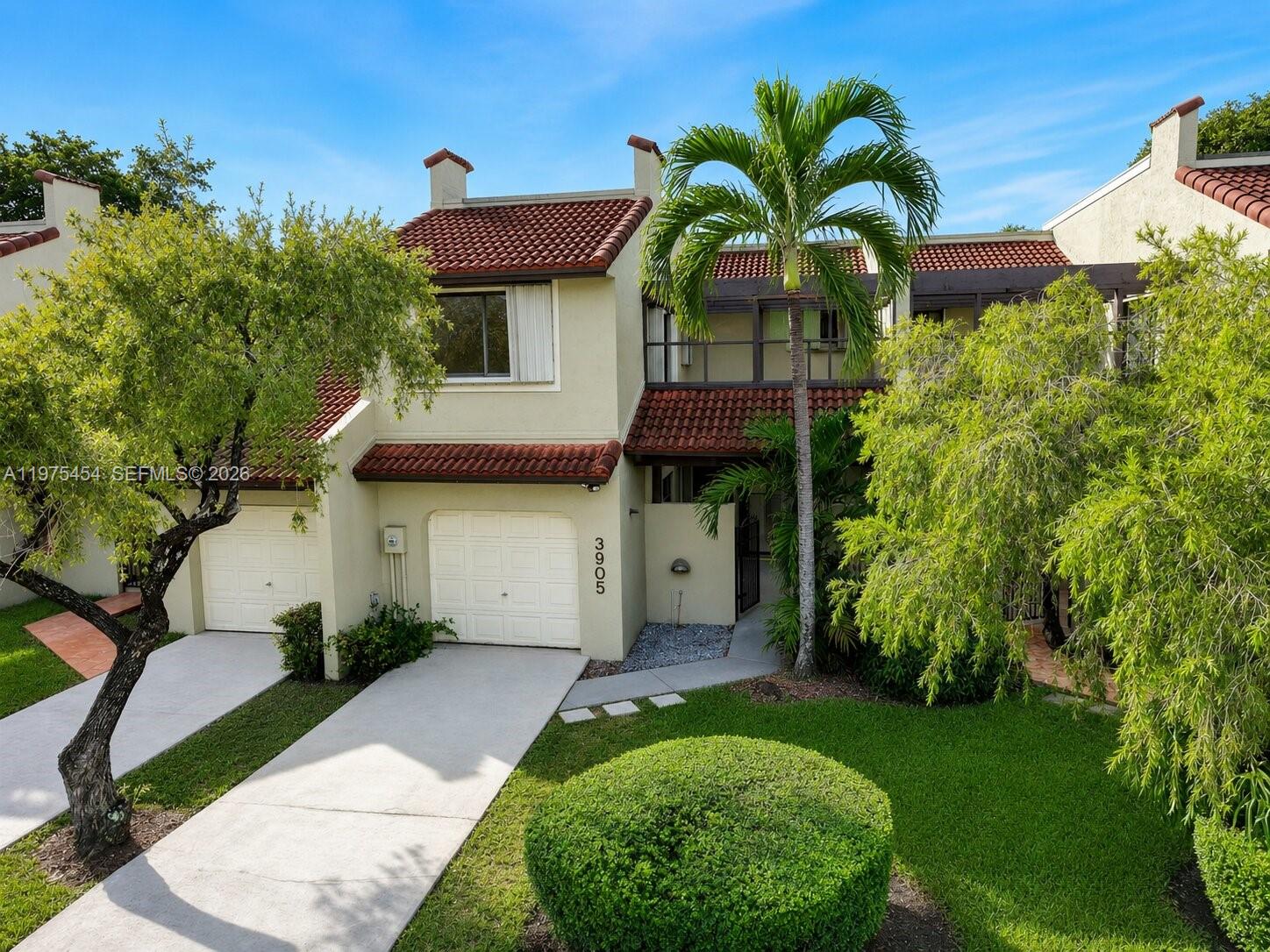 COSTA DEL SOL CONDO J - Residential
