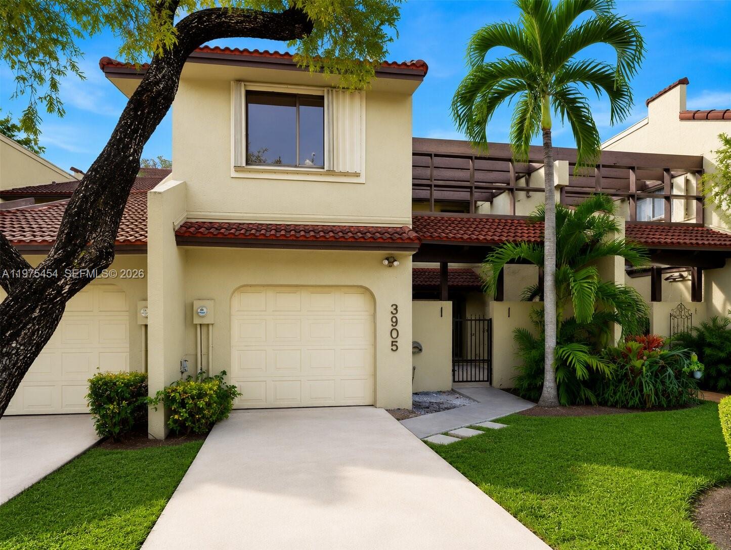 COSTA DEL SOL CONDO J - Residential