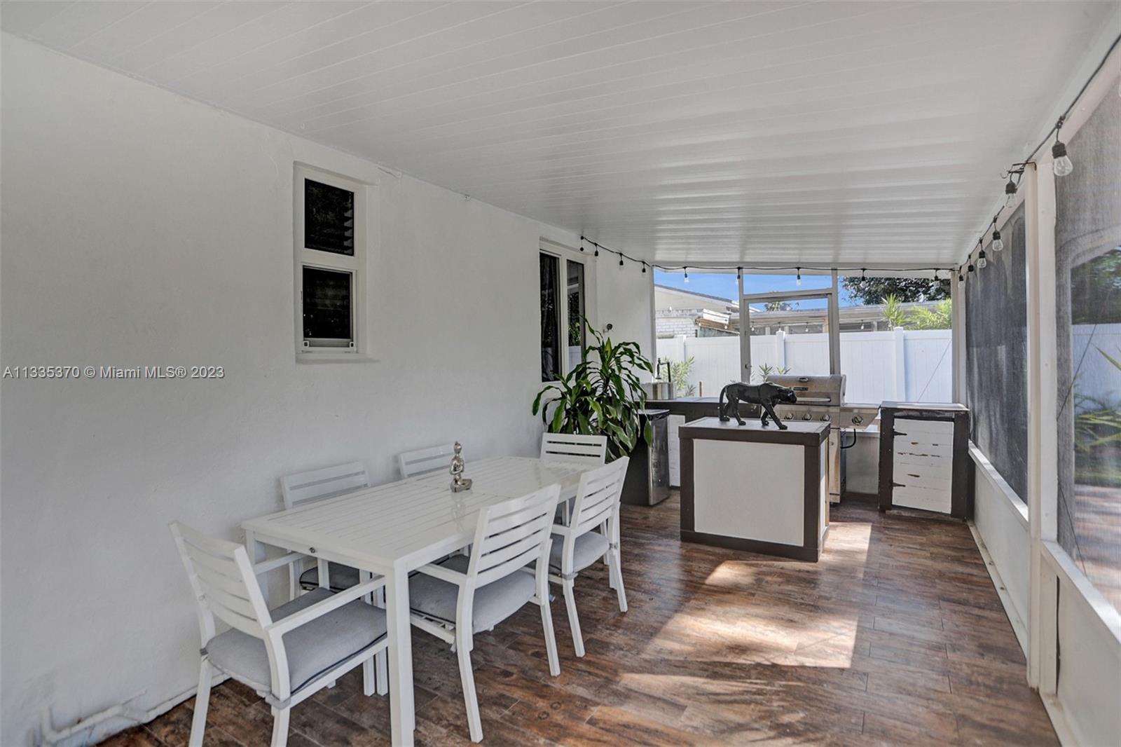 LEROB SUB - Residential